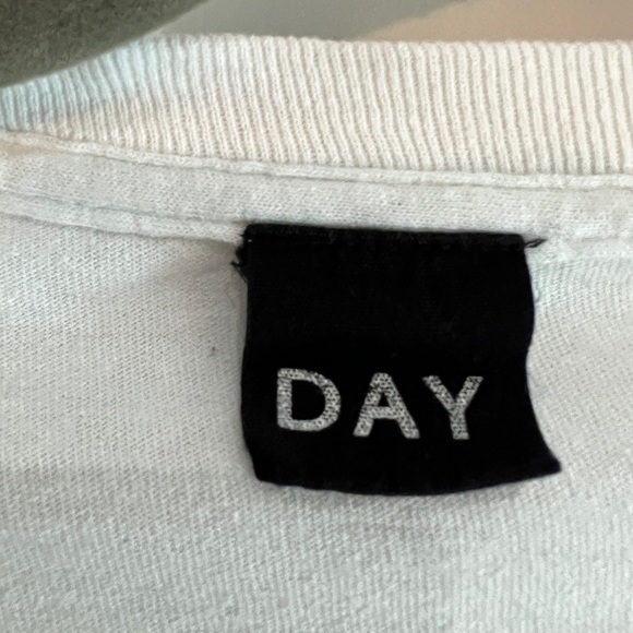 Queen Band shirt - Picture 2 of 4